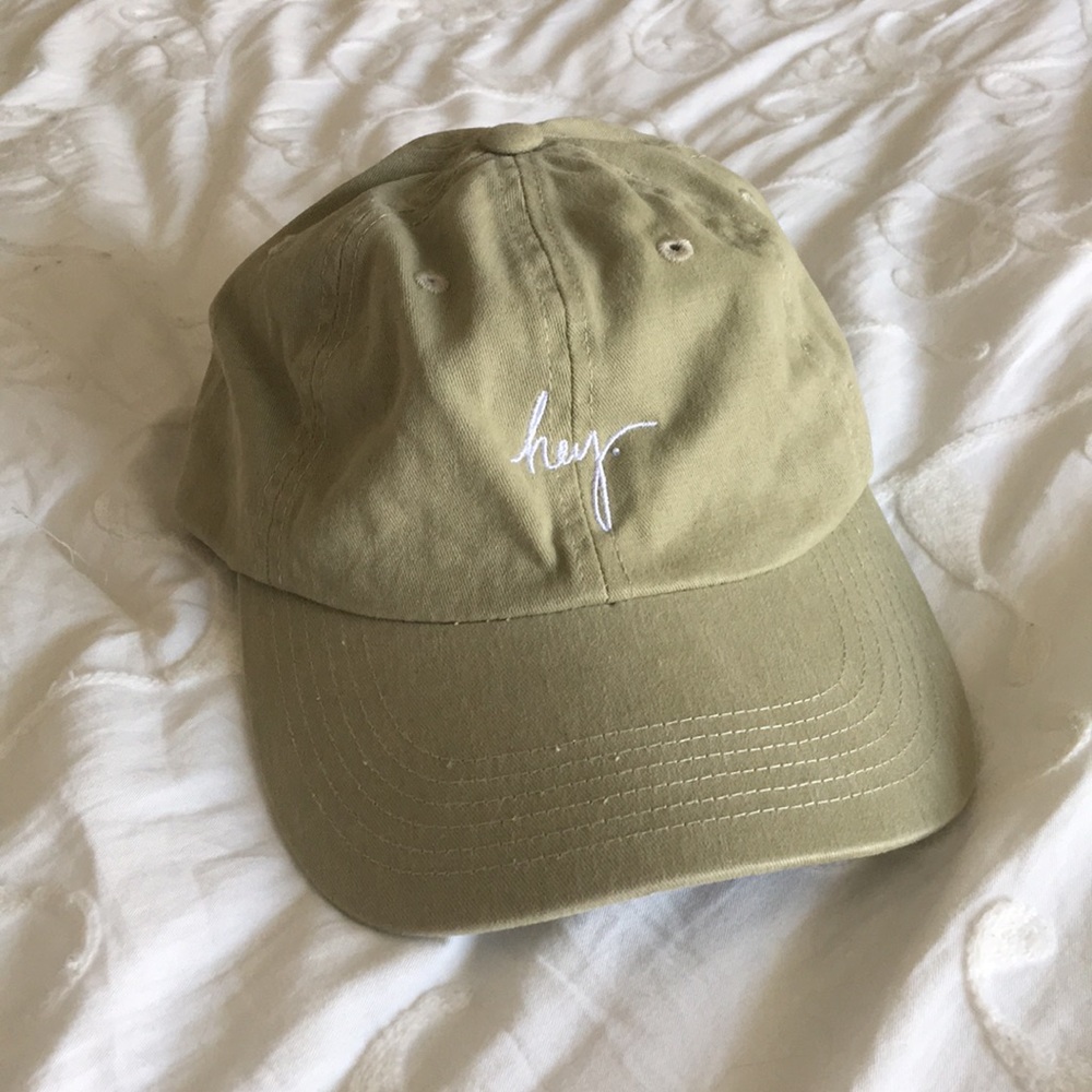 Piper & Scoot hey. Cap